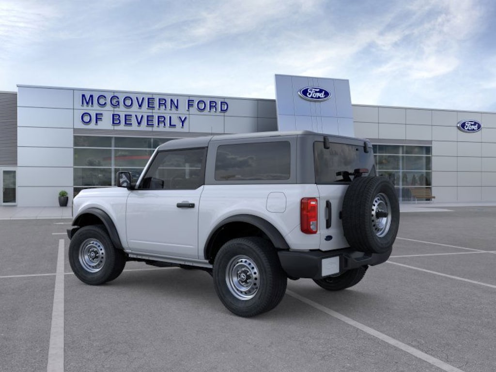 New 2025 Ford Bronco Base SUV