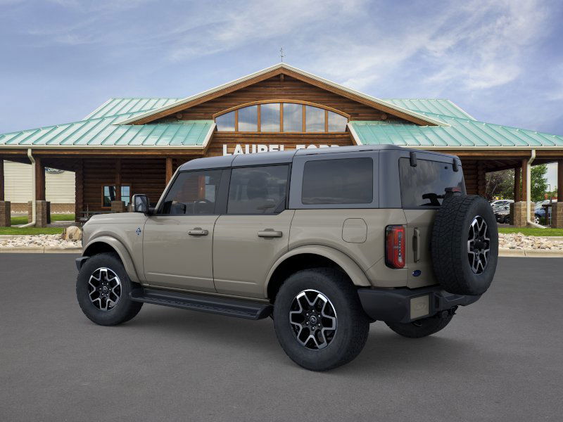 2025 Ford Bronco Outer Banks photo 4