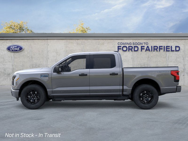 2025 Ford F-150 Lightning XLT photo 2