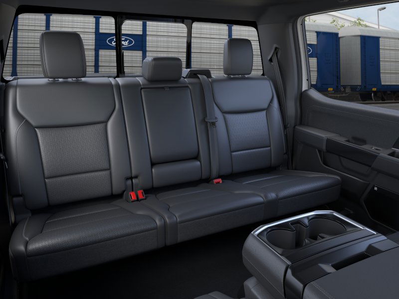 2025 Ford F-150 Lariat 11