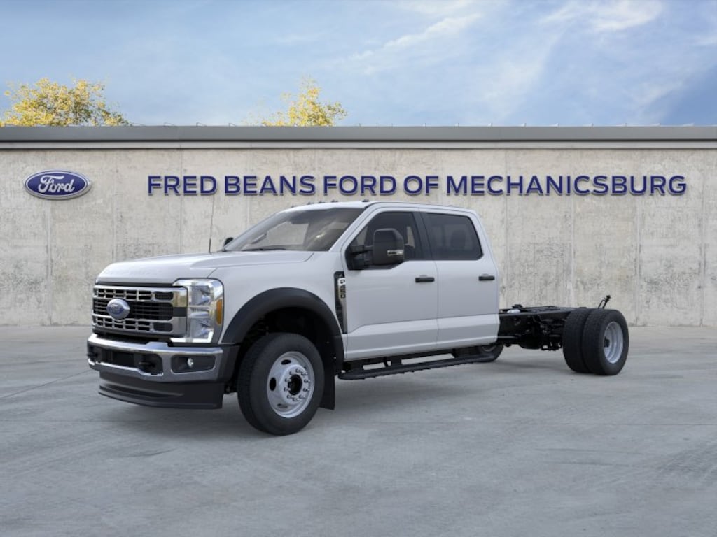 New 2026 Ford F-450 Chassis XL Truck Crew Cab