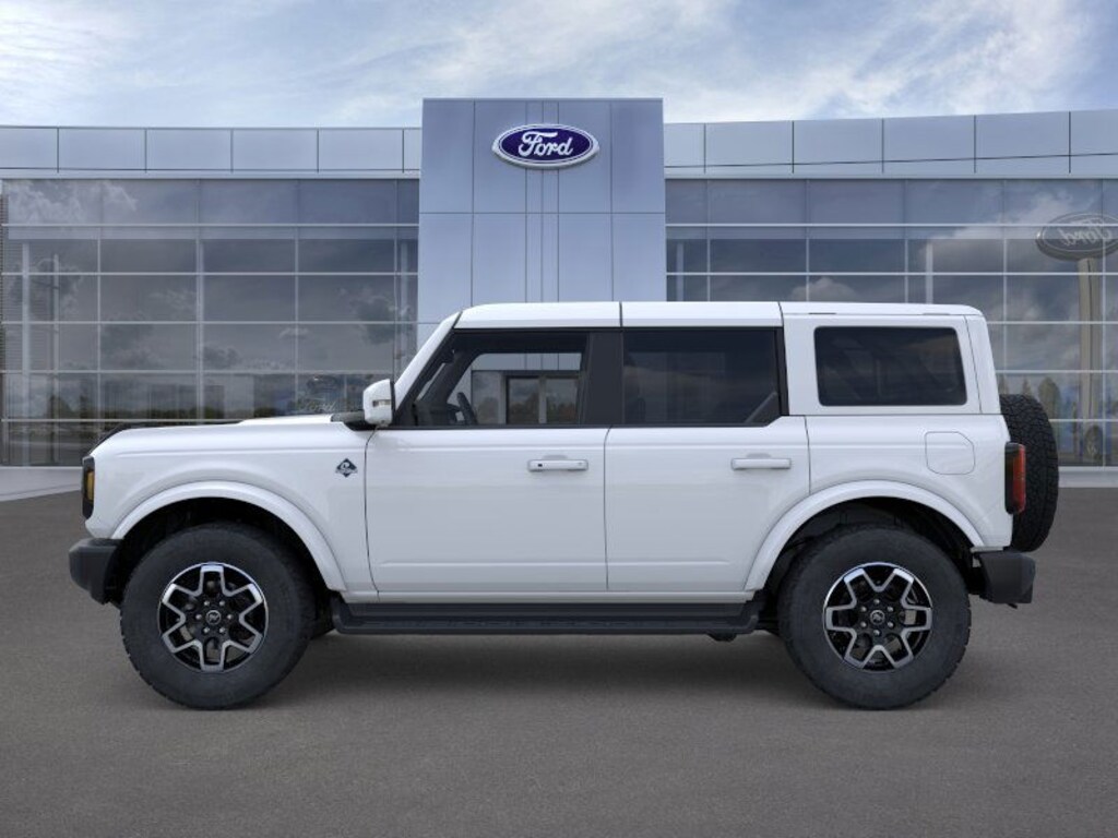 New 2025 Ford Bronco Outer Banks SUV