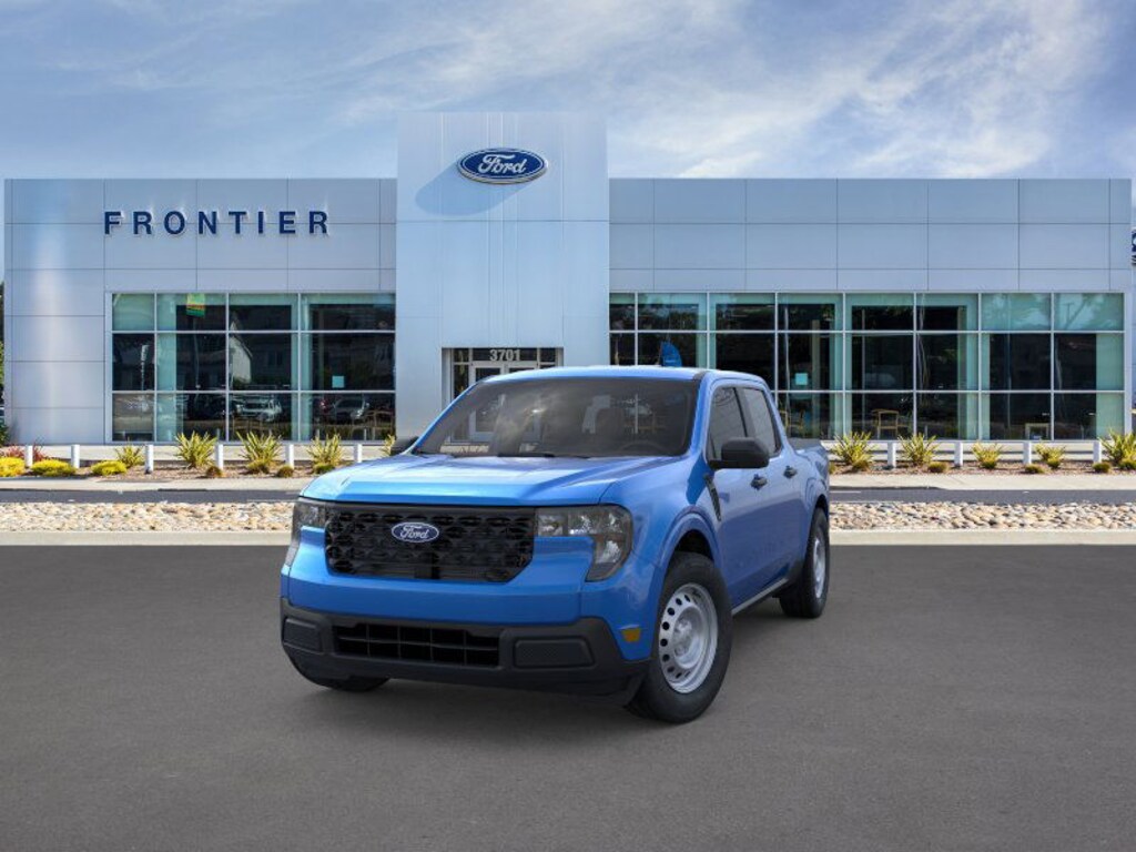 New 2025 Ford Maverick XL Truck SuperCrew