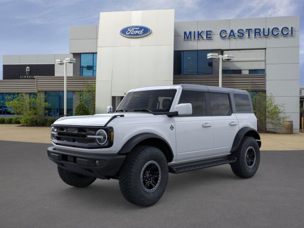 New 2025 Ford Bronco Outer Banks SUV