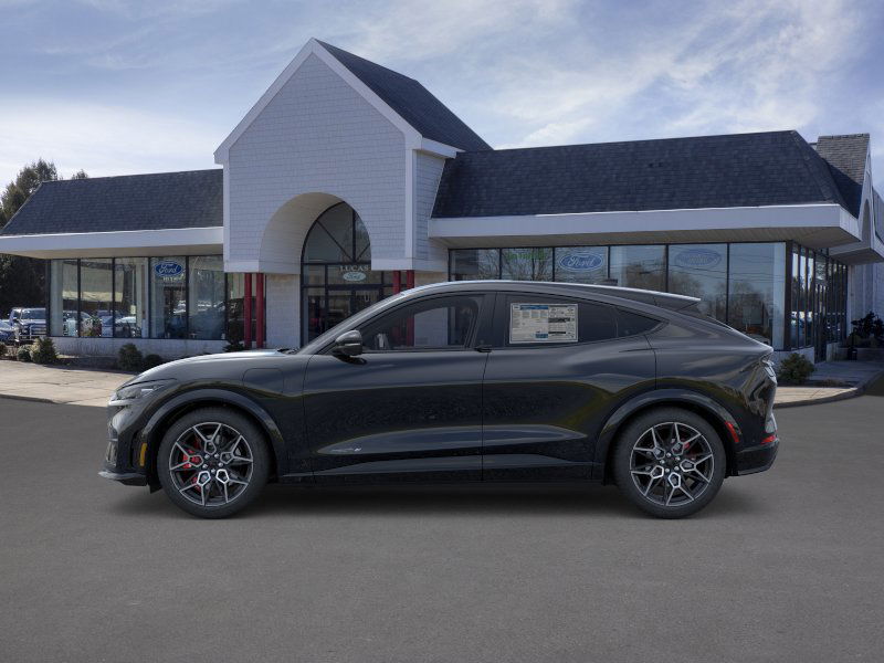 2025 Ford Mustang Mach-E GT photo 3