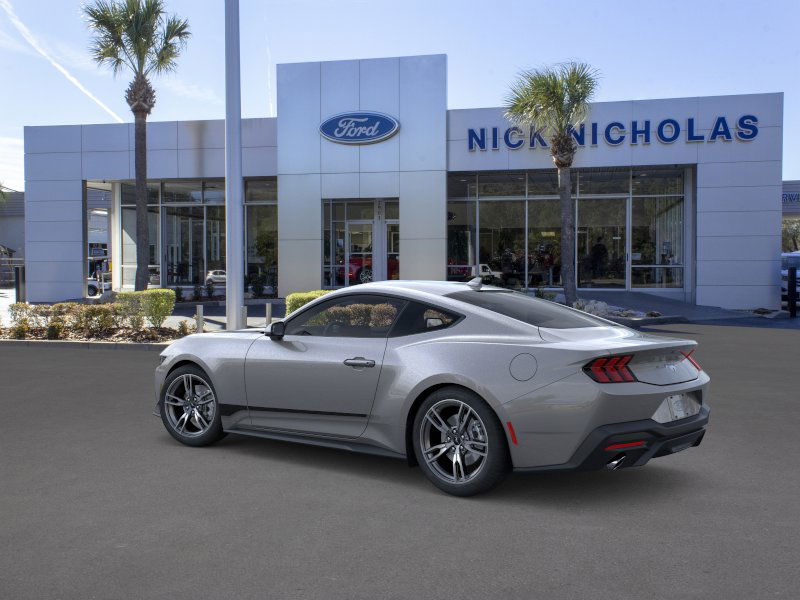 2025 Ford Mustang EcoBoost photo 4