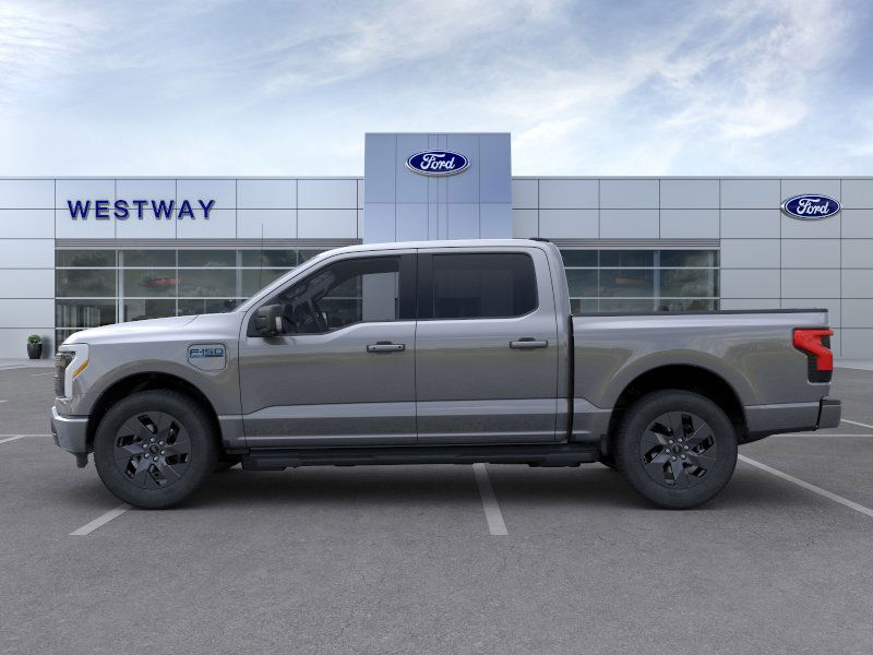 2025 Ford F-150 Lightning photo 3