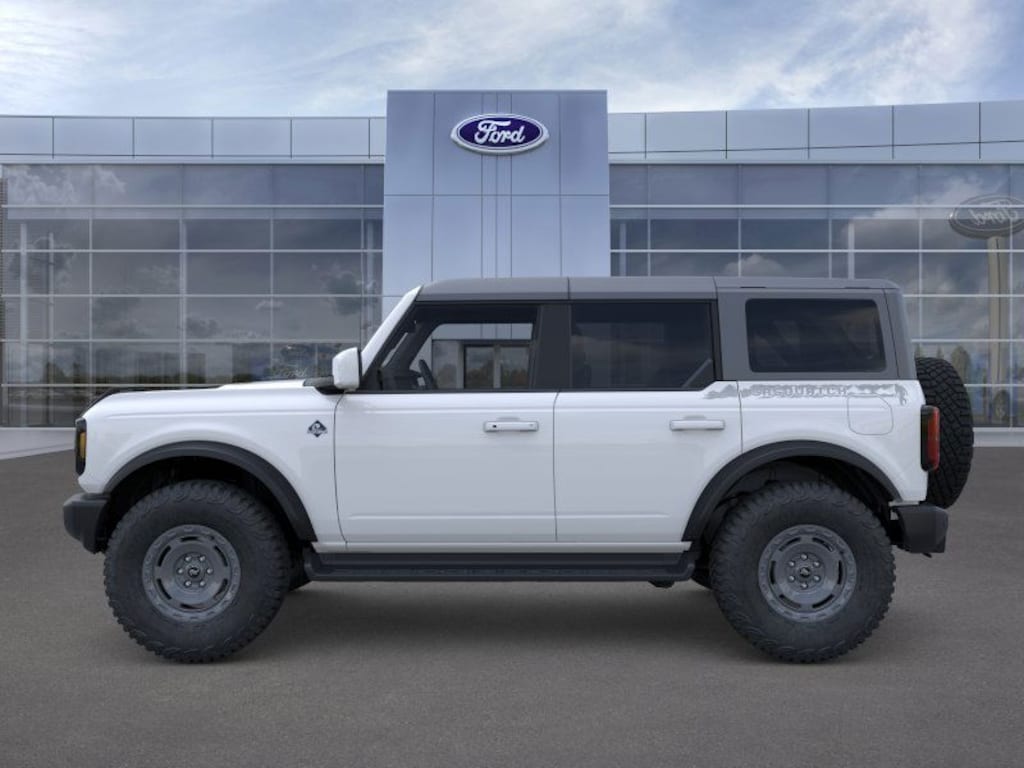 New 2025 Ford Bronco Outer Banks SUV