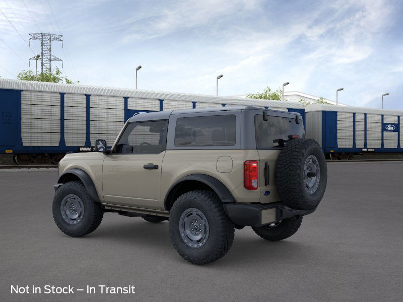 2025 Ford Bronco Base photo 4