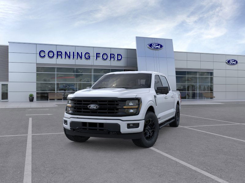 2025 Ford F-150 XLT photo 2