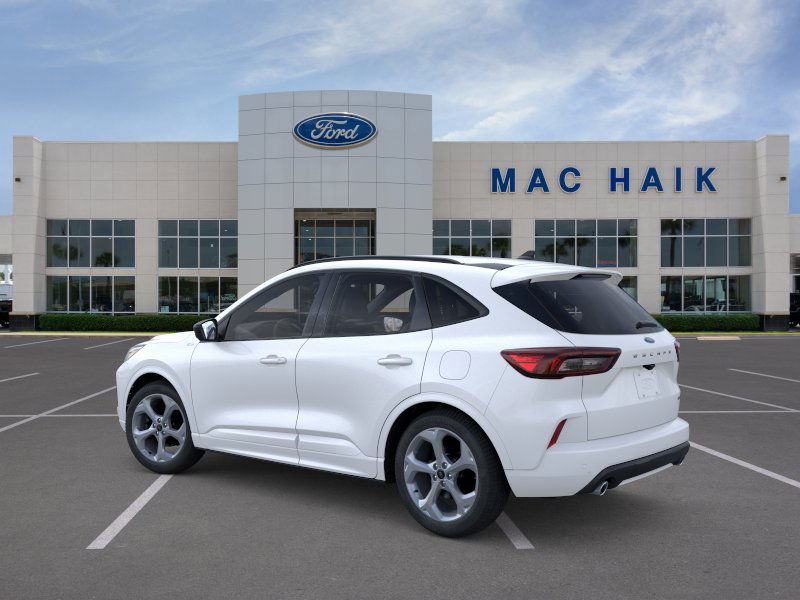 2024 Ford Escape ST-Line photo 4
