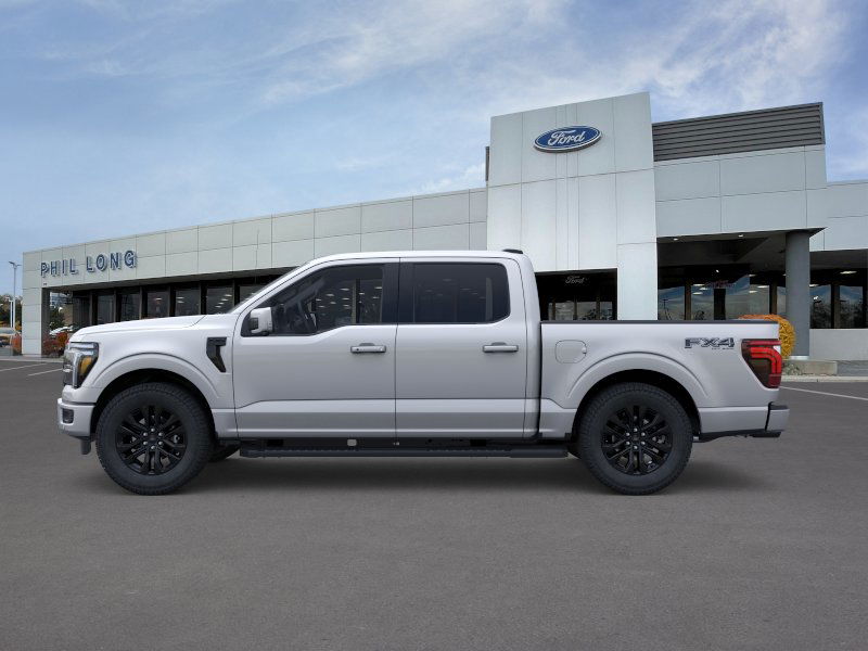 2025 Ford F-150 Lariat photo 3