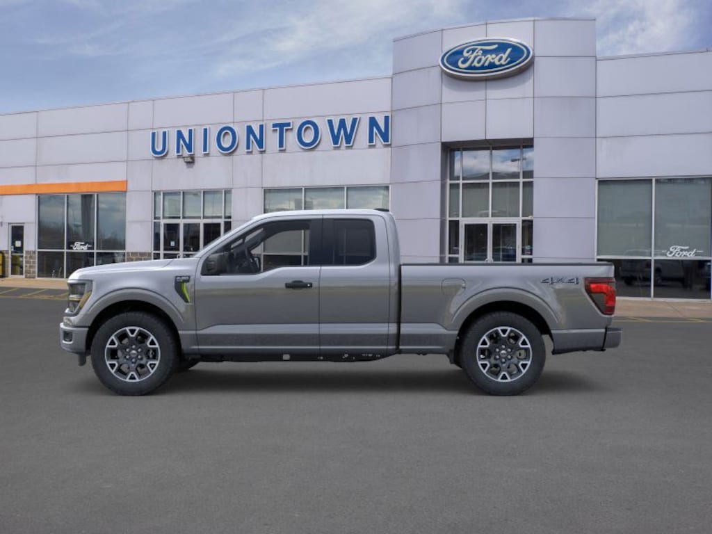 New 2025 Ford F-150 STX 4x4 STX SuperCab 6.5 ft. SB