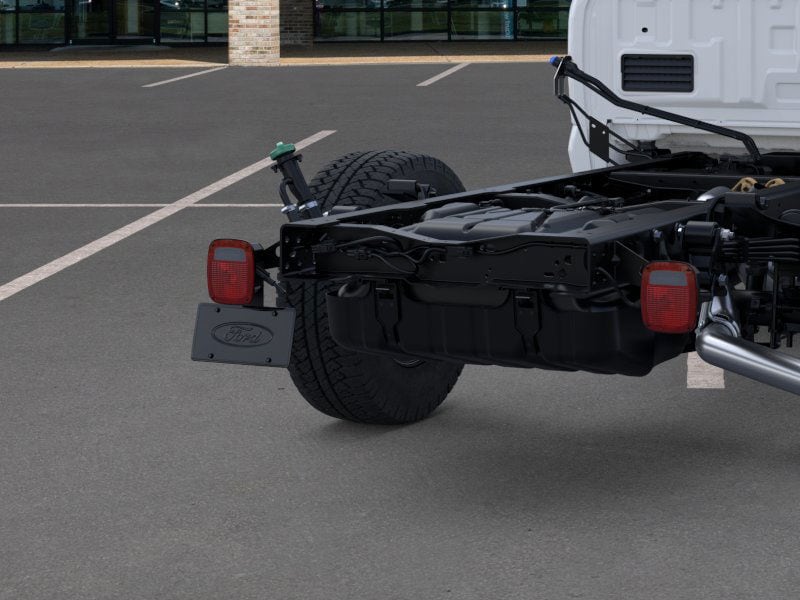 2026 Ford Super Duty F-350 SRW F-350 XL 4WD Crew Cab 179 WB 60 CA