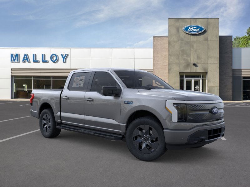 2025 Ford F-150 Lightning photo 2