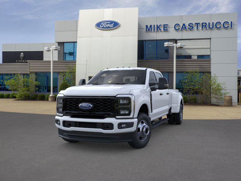 2026 Ford F-350 XL photo 2