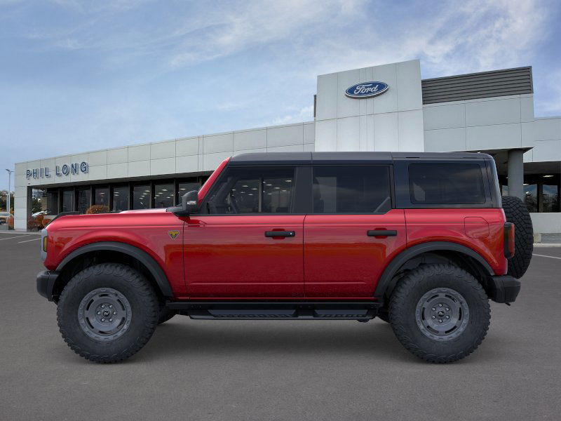 2025 Ford Bronco Badlands photo 3