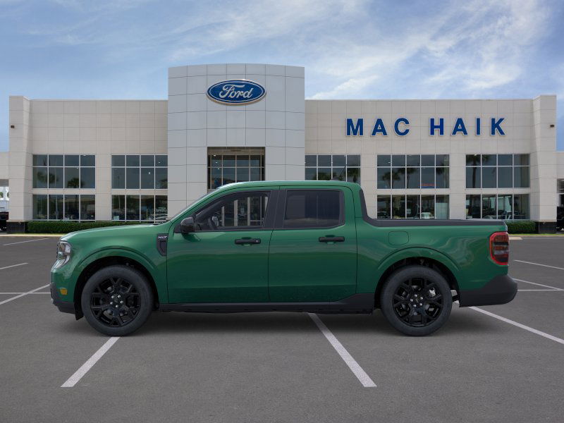 2025 Ford Maverick XLT photo 2