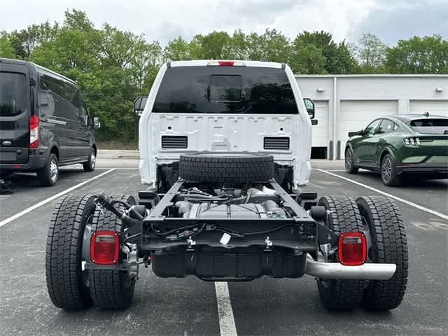 Thumbnail: 2025 Ford Econoline - 30