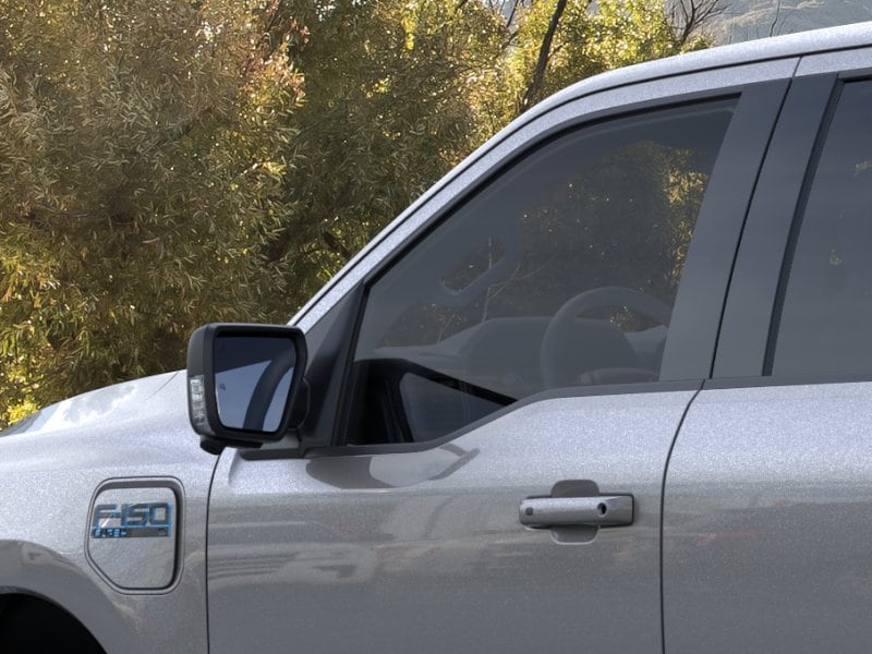 2025 Ford F-150 Lightning Flash - Photo 20