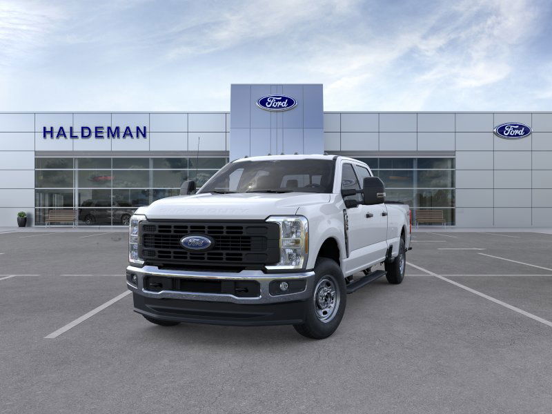2025 Ford F-350 photo 2
