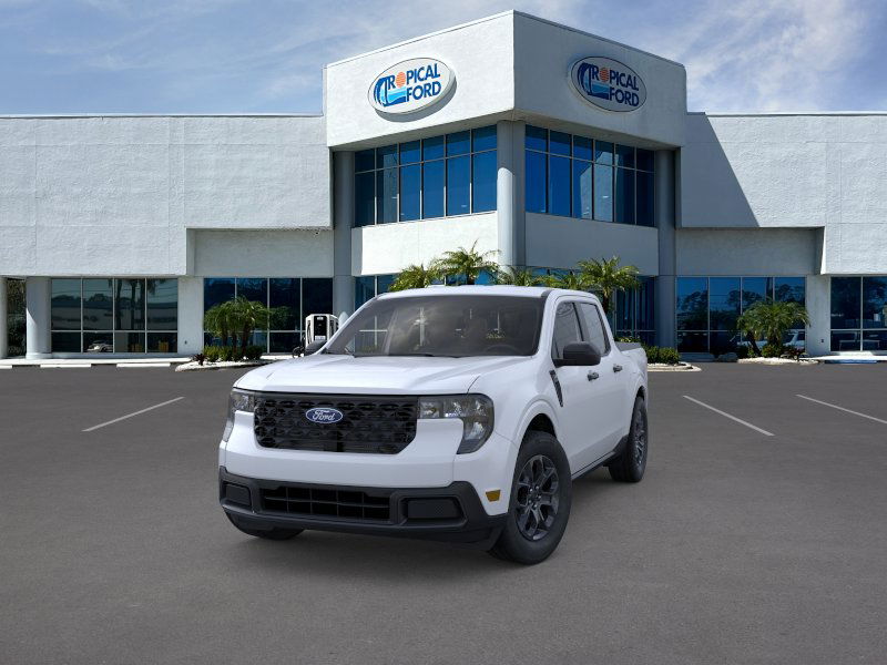 2025 Ford Maverick XLT photo 2