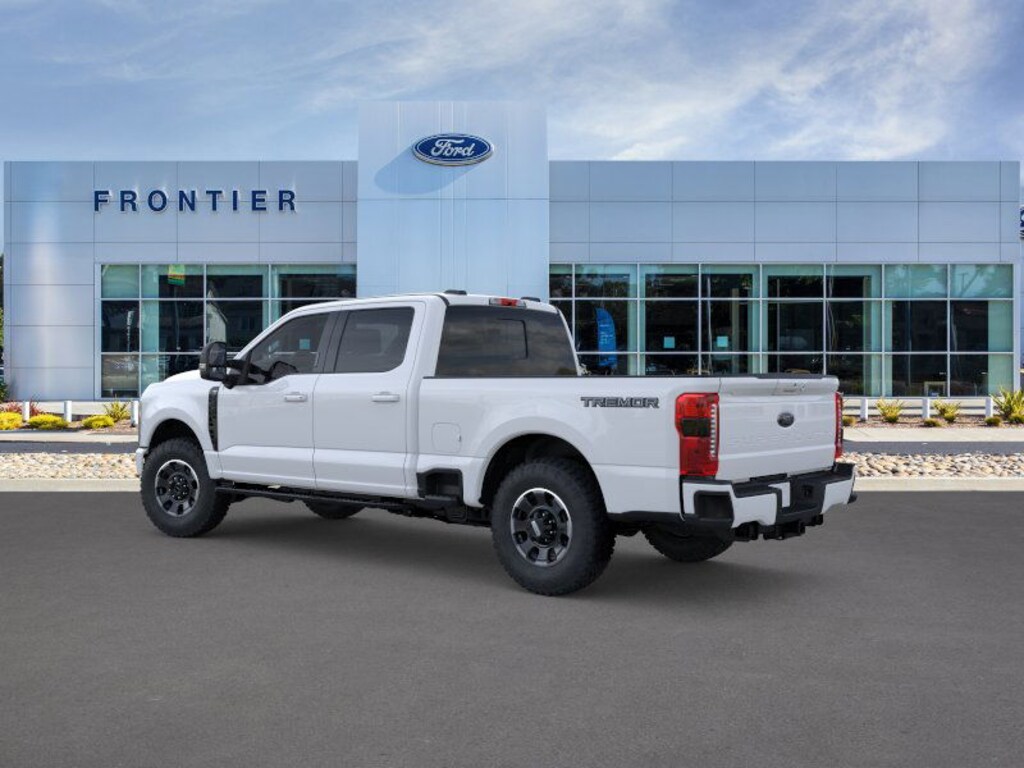 New 2026 Ford Super Duty F-250 XLT Truck Crew Cab