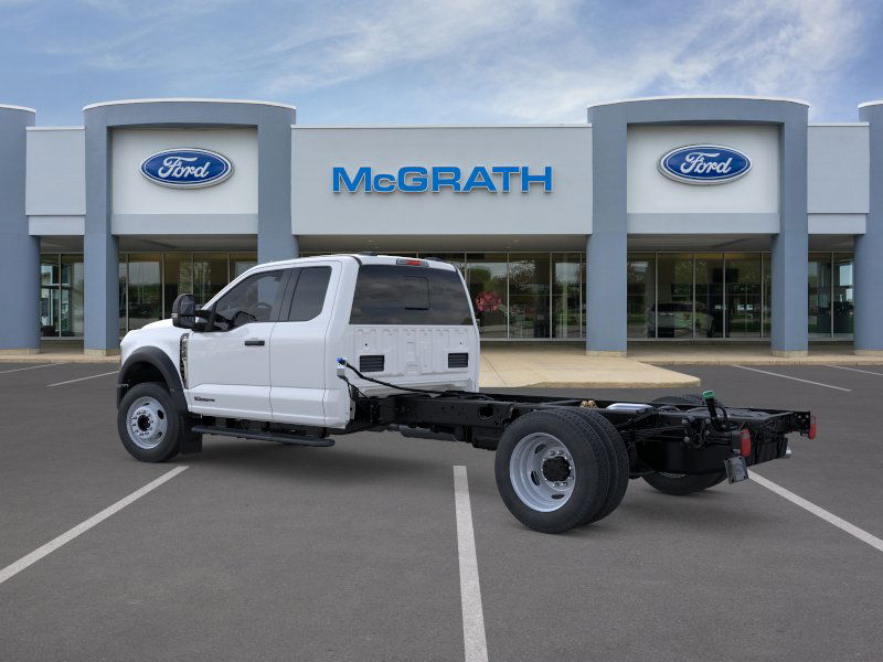 2026 Ford F-550 photo 4