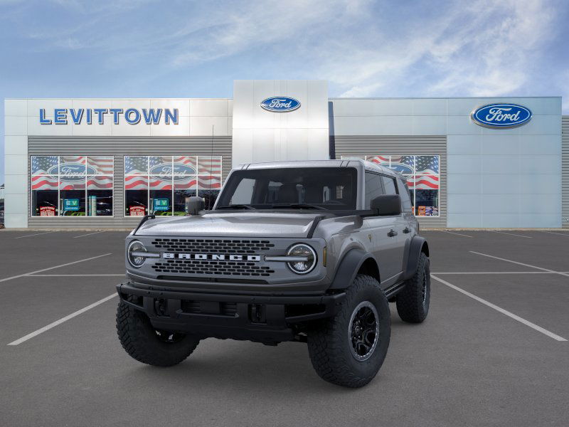 2025 Ford Bronco Badlands photo 2