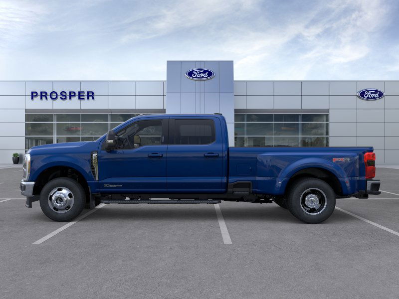 2026 Ford F-350 Lariat photo 3
