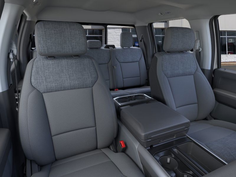 2025 Ford F-150 XLT - Photo 10