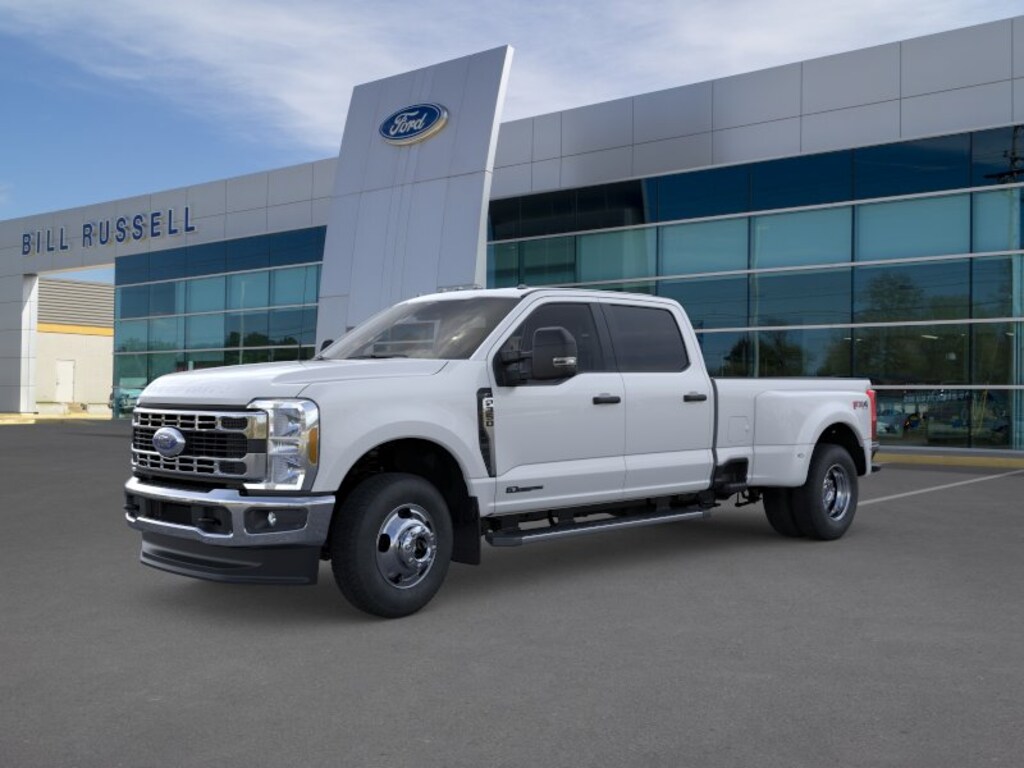 New 2026 Ford Super Duty 2S Truck Crew Cab