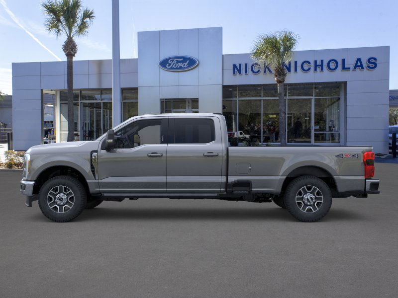 2026 Ford F-350 Lariat photo 3