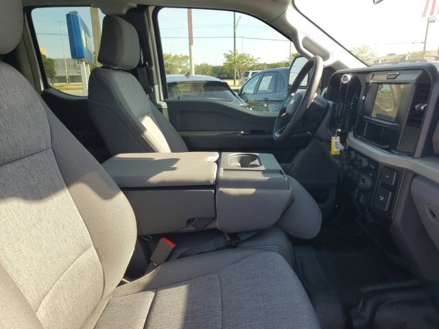 2025 Ford F-250 Super Duty XL - Photo 67