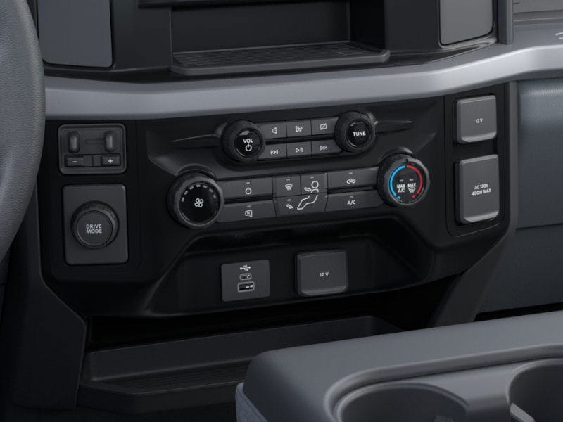 2023 Ford F-250 XL photo 16