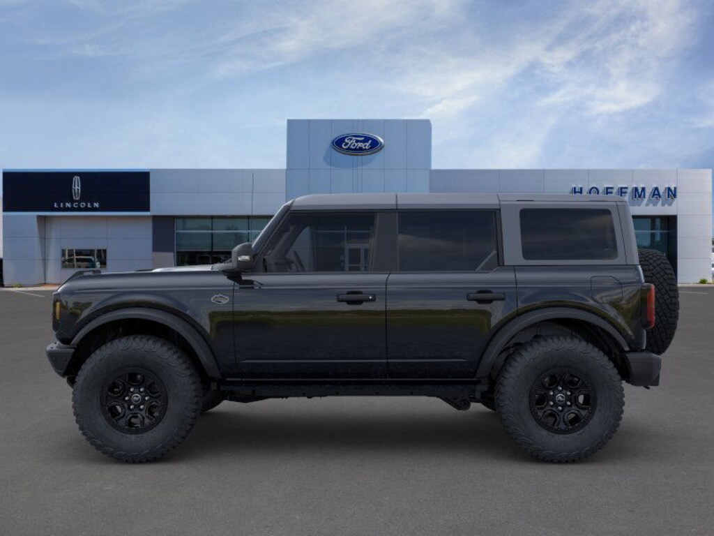 New 2024 Ford Bronco For Sale in CT 1FMEE2BP6RLA95295 Serving East
