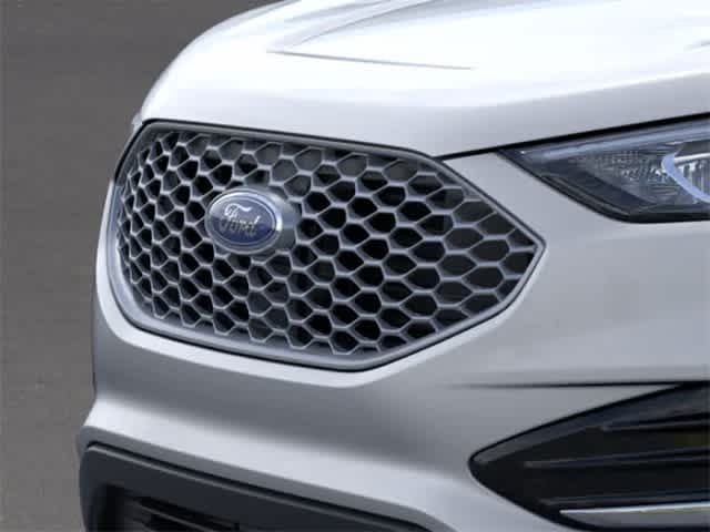 Thumbnail: 2024 Ford Edge - 39