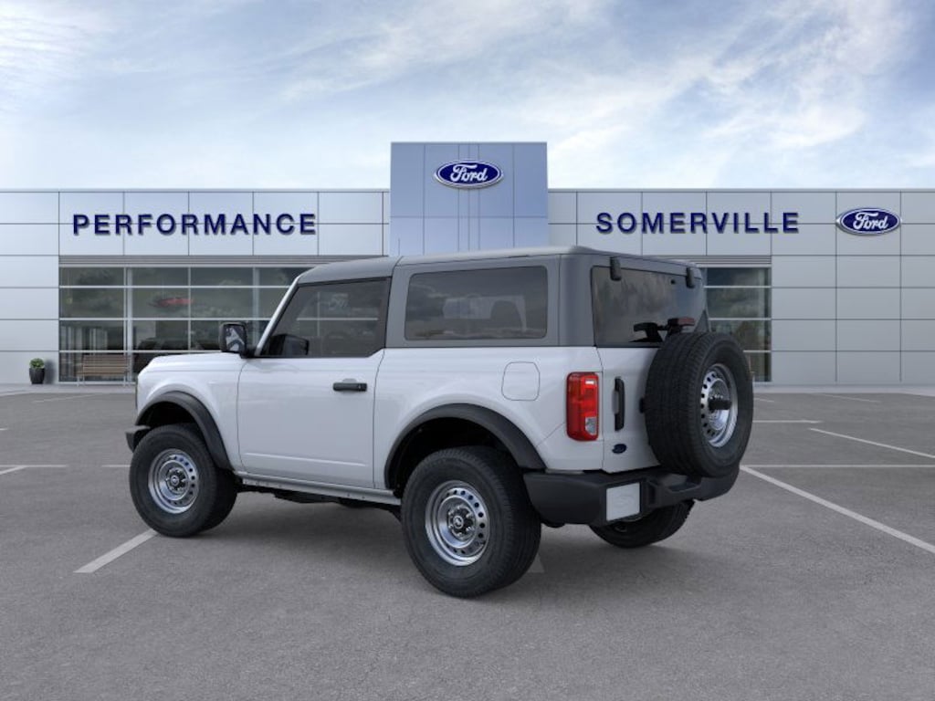 New 2025 Ford Bronco Base SUV