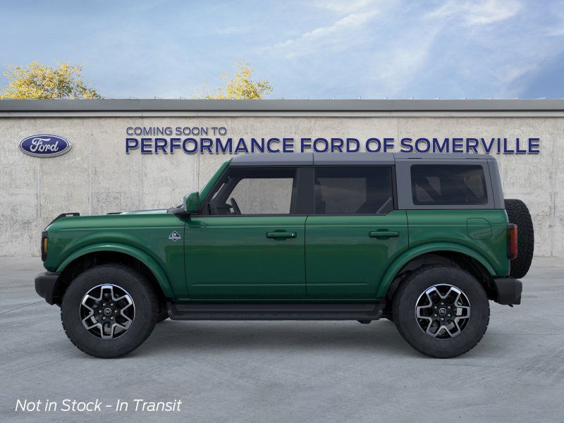 2025 Ford Bronco Outer Banks photo 3