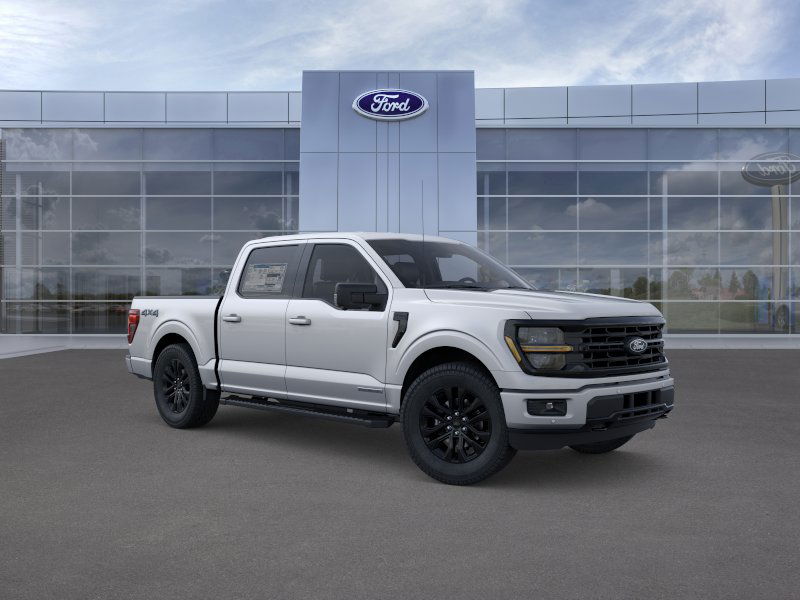 2025 Ford F-150 XLT photo 10