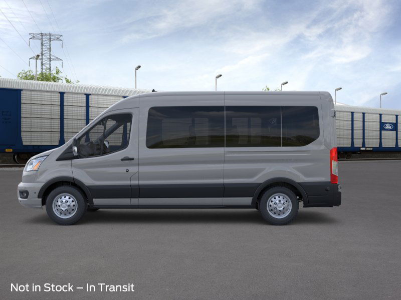 Thumbnail: 2025 Ford Econoline - 24