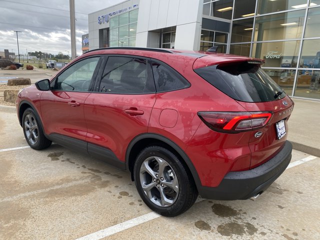 2026 Ford Escape ST-Line - Photo 15