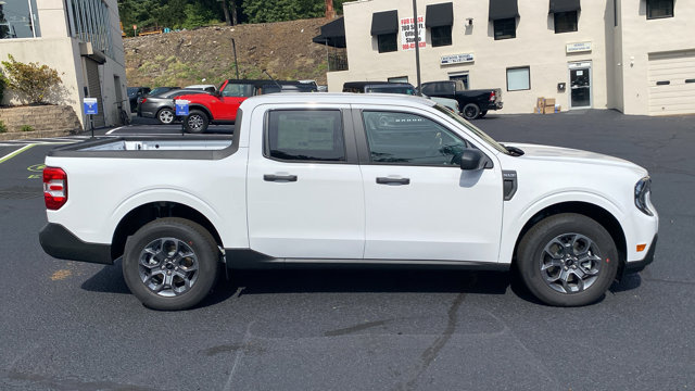 2025 Ford Maverick XLT - Photo 46
