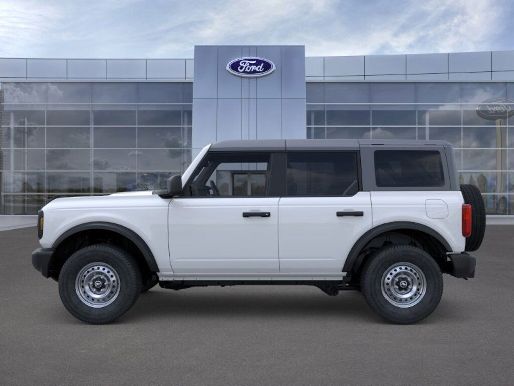 New 2025 Ford Bronco Base SUV