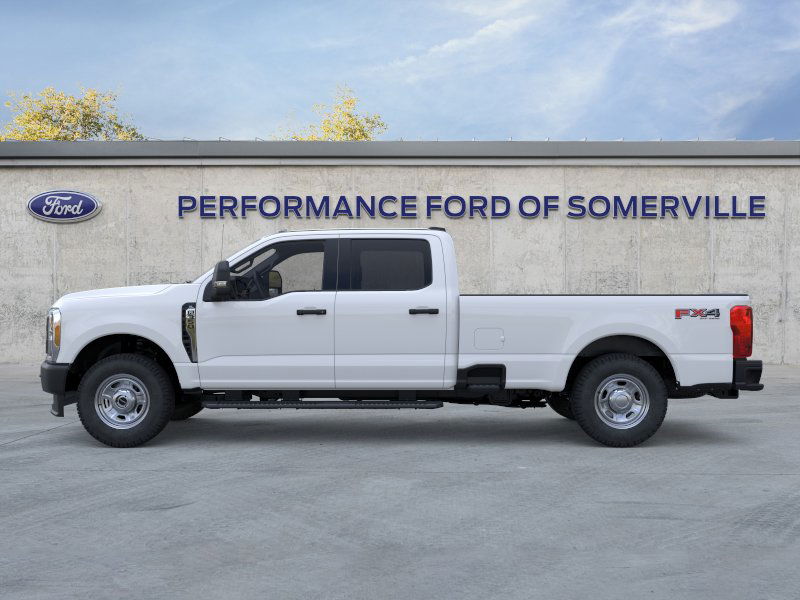 2025 Ford F-350 XL photo 2