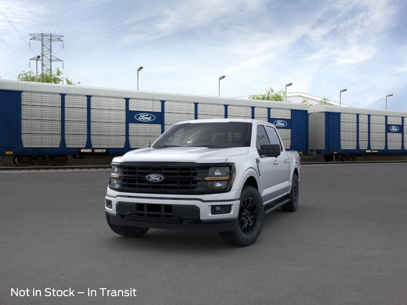 2025 Ford F-150 XLT photo 3