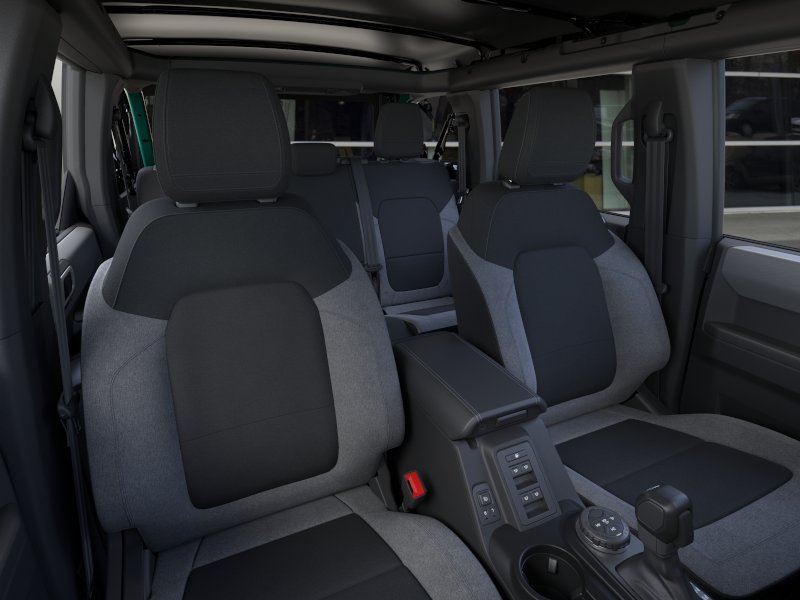 2025 Ford Bronco 4-Door Base - Photo 40