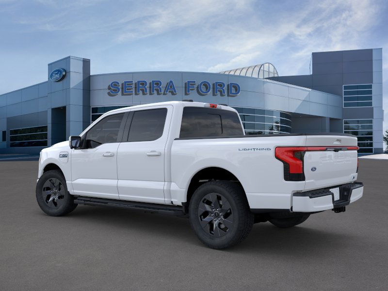 2025 Ford F-150 Lightning Lariat photo 4