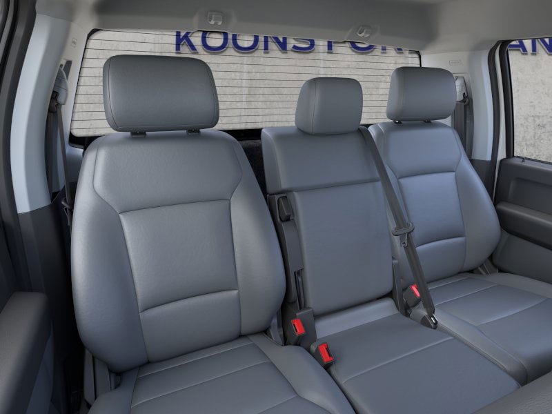 2025 Ford F-550 Super Duty Chassis Cab XL - Photo 33
