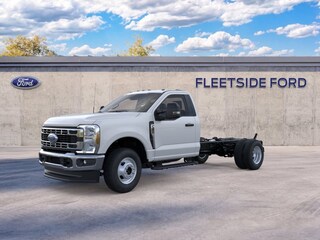 2026 Ford F-350 Chassis Truck Regular Cab